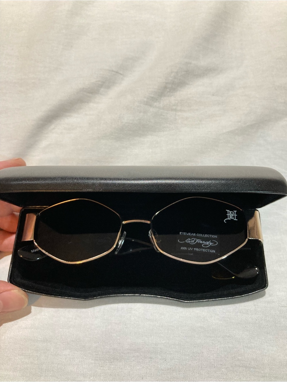 Women’s Ed Hardy Tiger Sunglasses, NWT! W/Bebe Case